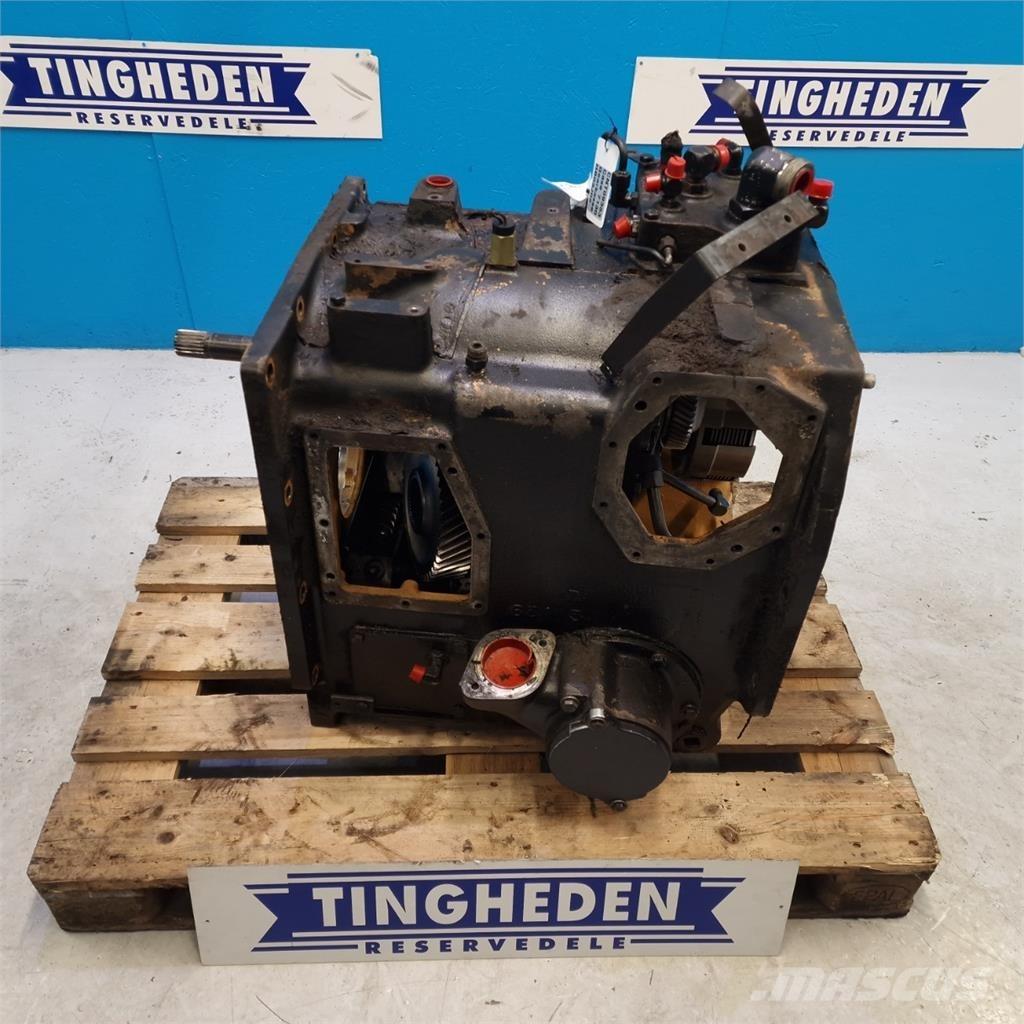 CASE 7130 Transmission