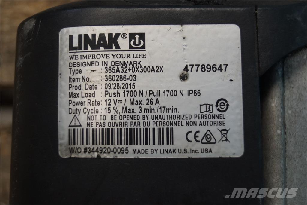 CASE 7240 Electronique