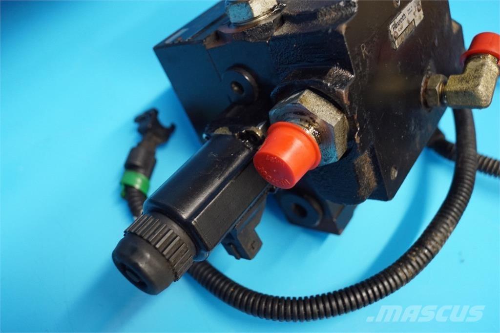 CASE 8010 Hydraulique
