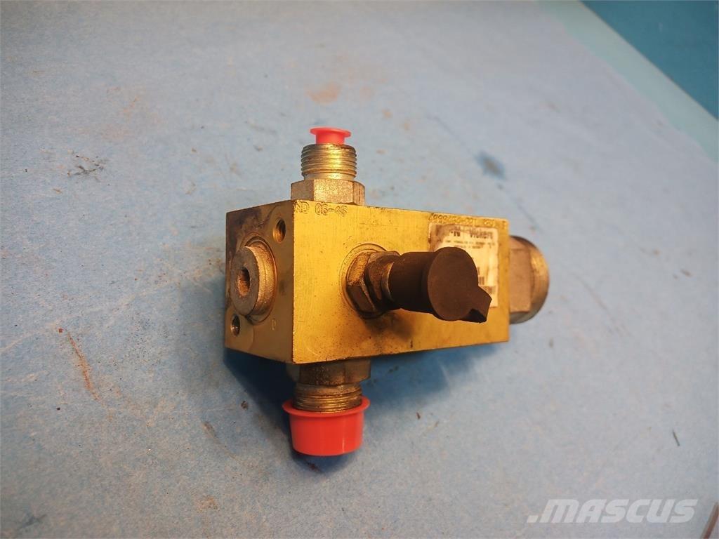 CASE 8010 Hydraulique