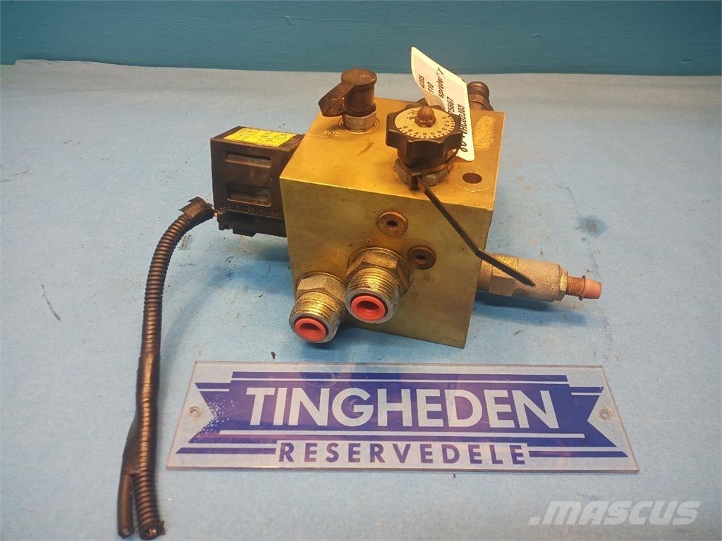 CASE 8010 Hydraulique