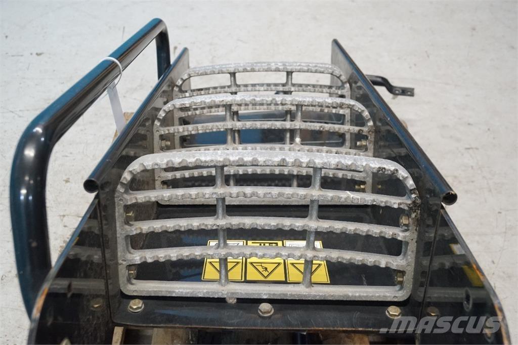 CASE 8010 Agriculture - Autres