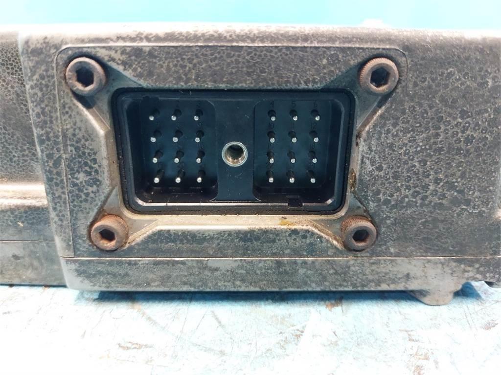 CASE 8010 AF Electronique