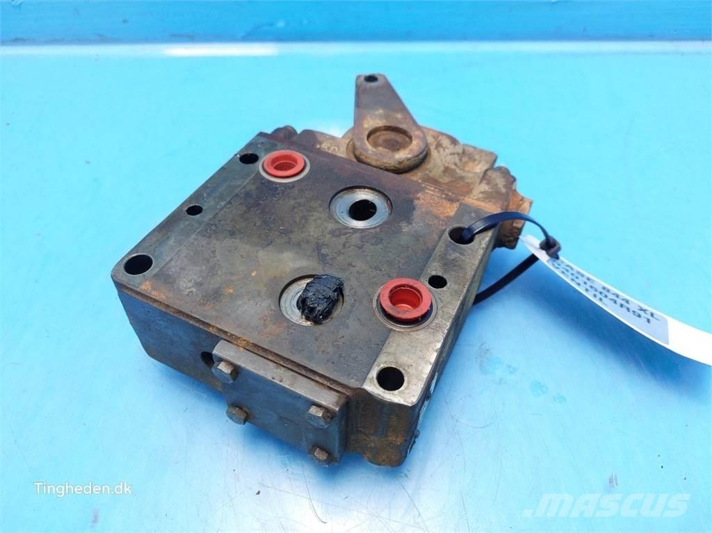 CASE 844XL Hydraulique