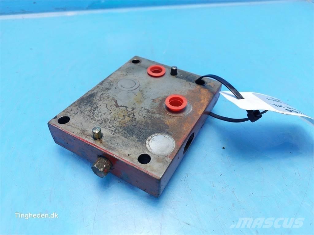 CASE 844XL Hydraulique