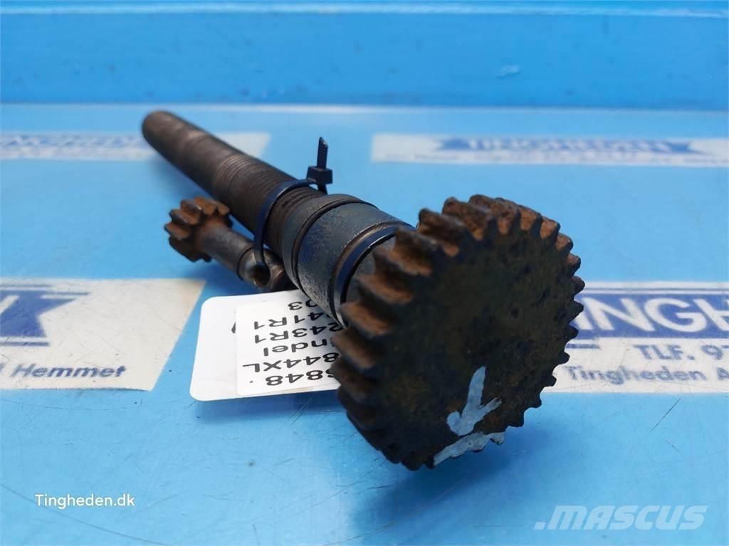CASE 844XL Autres équipements pour tracteur