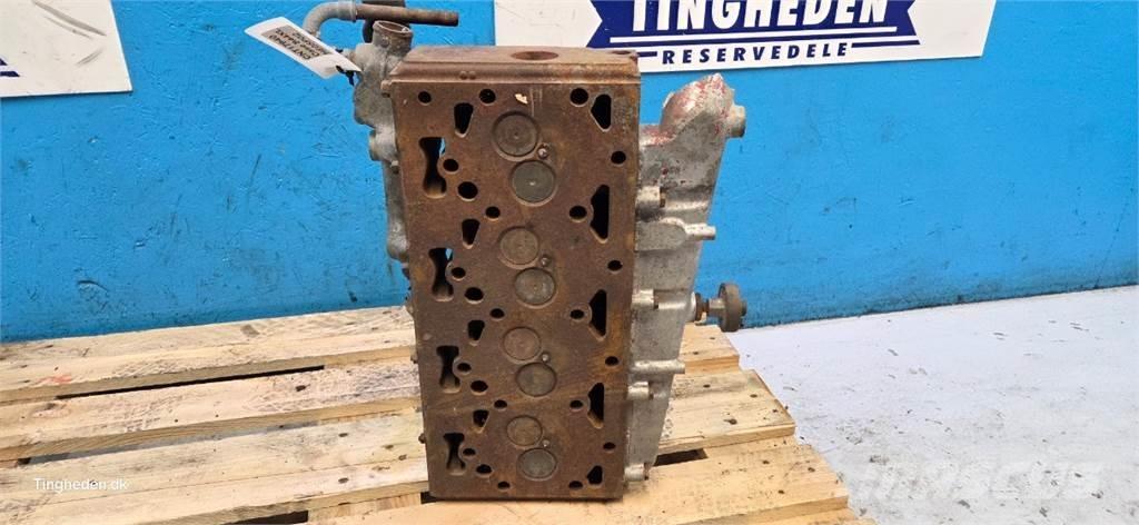 CASE D268 Moteur