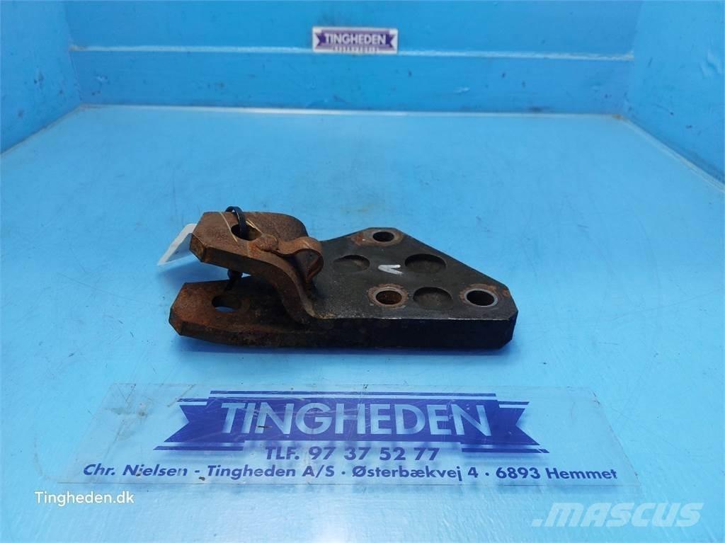 CASE Farmall 95A Autres équipements pour tracteur