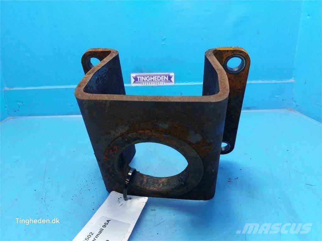 CASE Farmall 95A Cabines et Intérieur