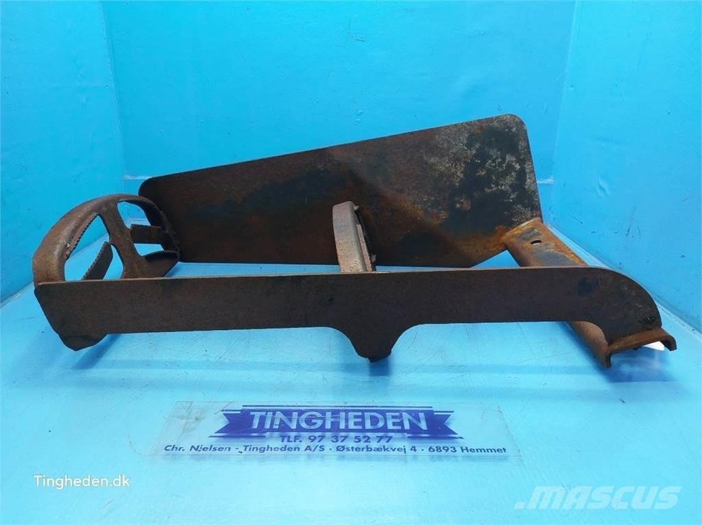 CASE Farmall 95A Autres équipements pour tracteur