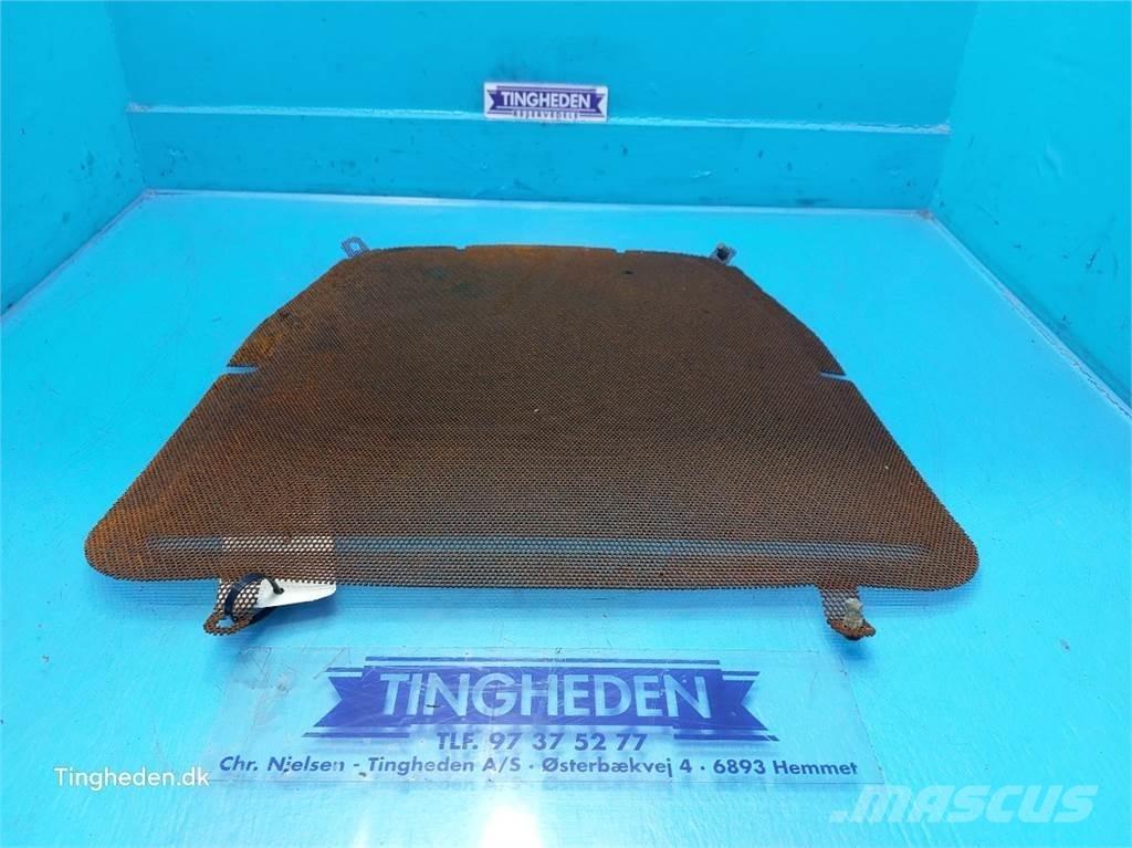CASE Farmall 95A Autres équipements pour tracteur