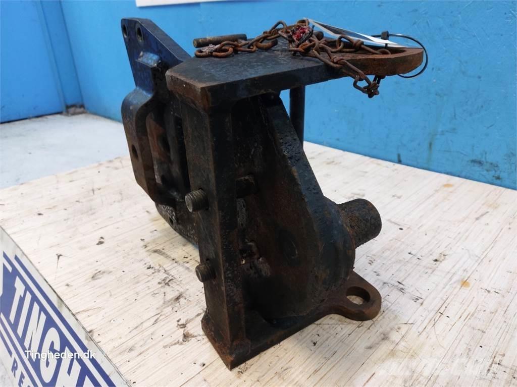 CASE Farmall 95A Autres équipements pour tracteur