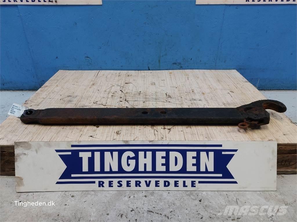 CASE Farmall 95A Autres équipements pour tracteur
