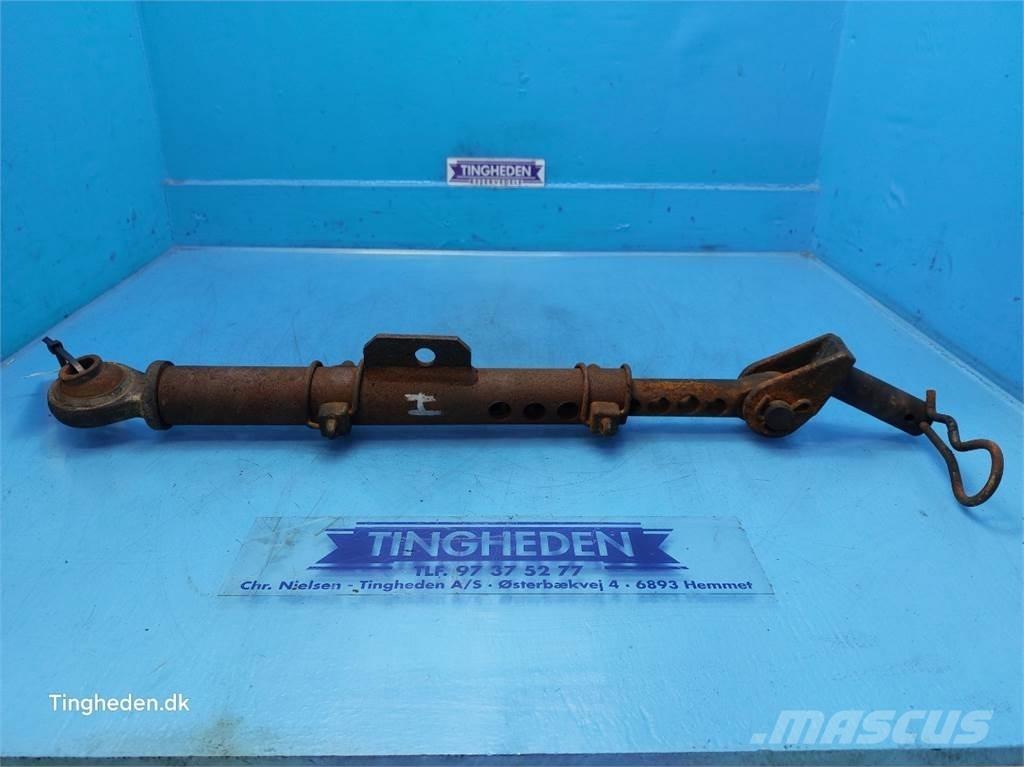 CASE Farmall 95A Autres équipements pour tracteur