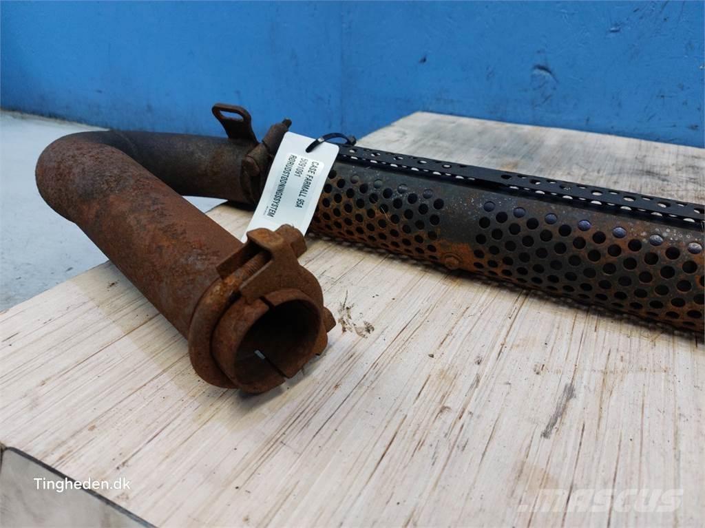 CASE Farmall 95A Moteur