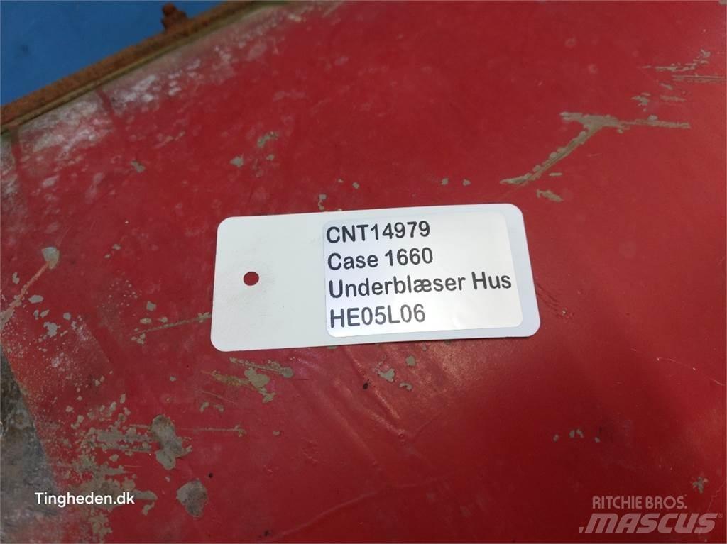 Case IH 1660 Sableuse et saleuse