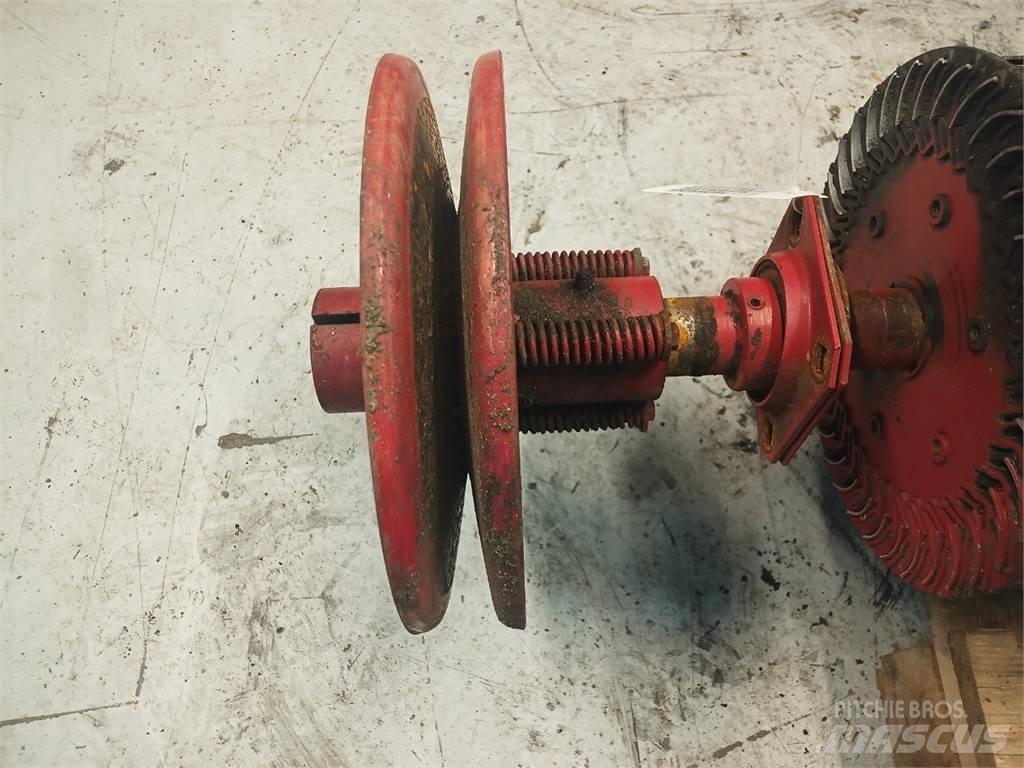 Case IH 2388 Sableuse et saleuse