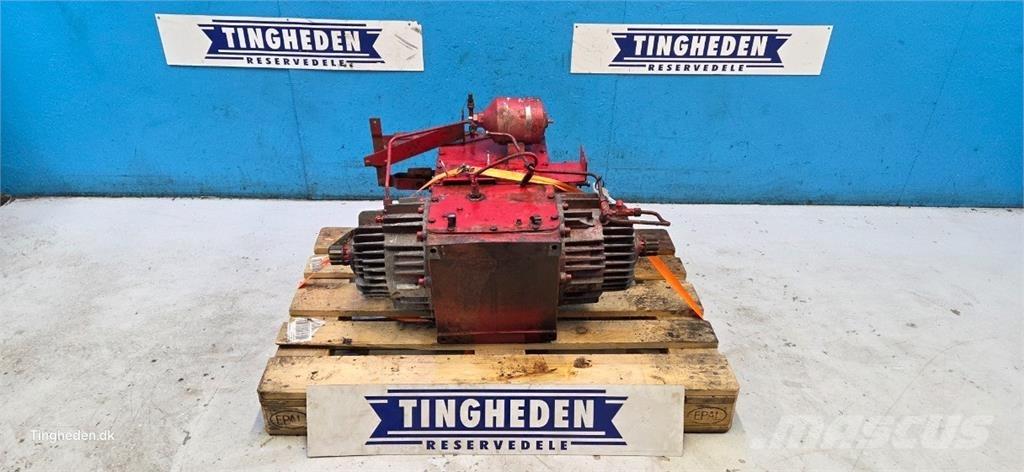 Case IH 2388 Transmission