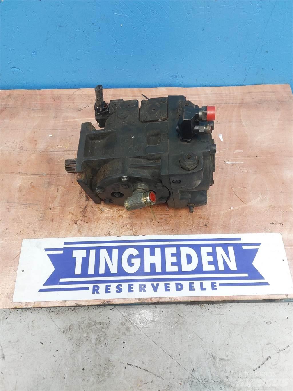 Case IH 7010 Hydraulique