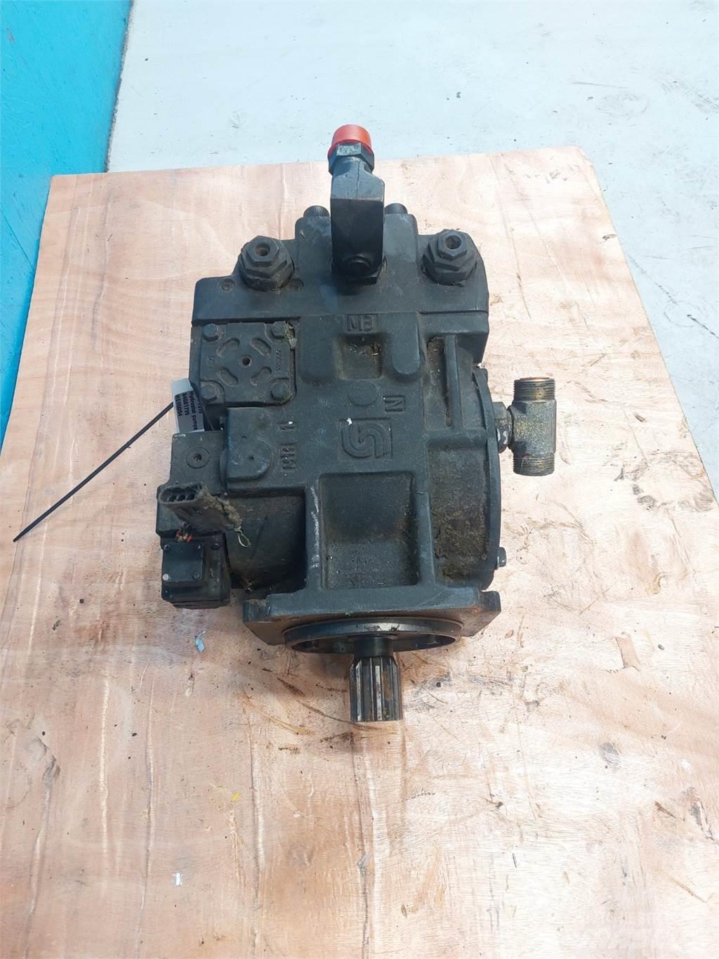 Case IH 7010 Hydraulique