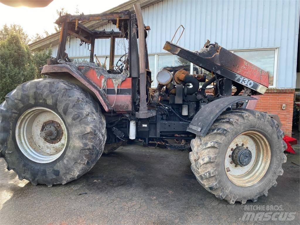 Case IH 7130 Tracteur