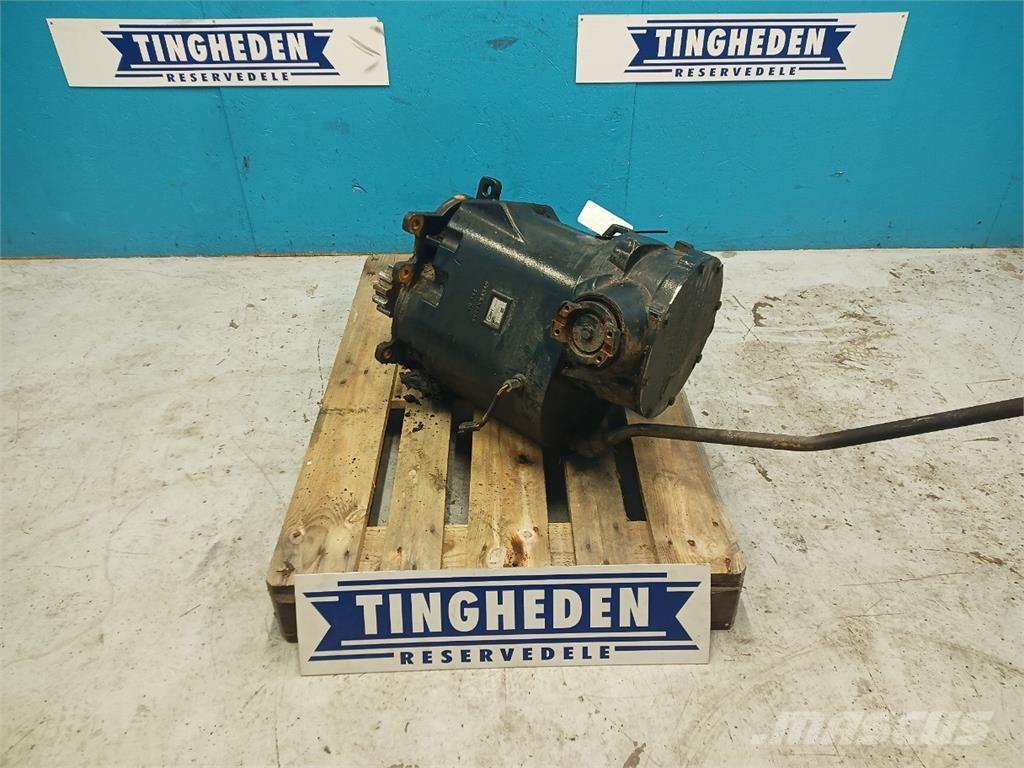 Case IH 8010 Transmission