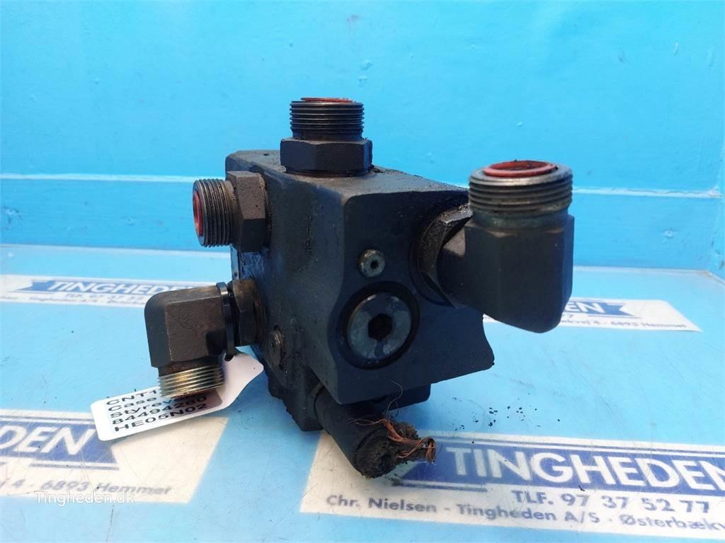 Case IH 821E Hydraulique