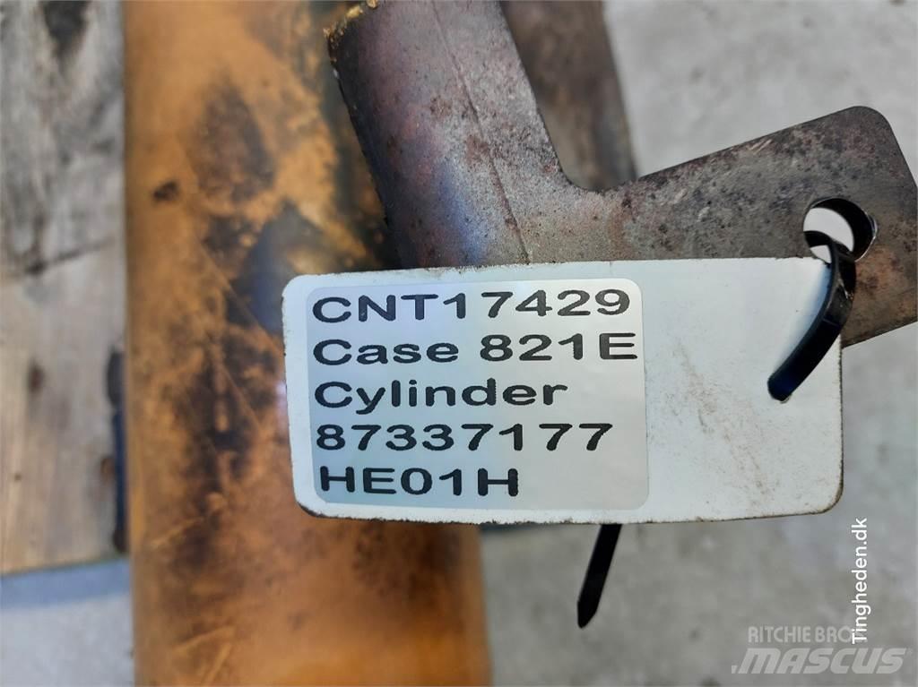 Case IH 821E Hydraulique