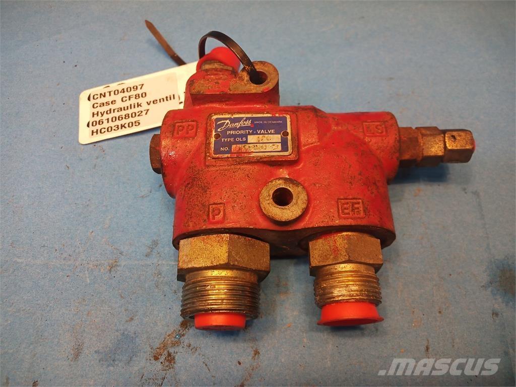 Case IH CF80 Hydraulique