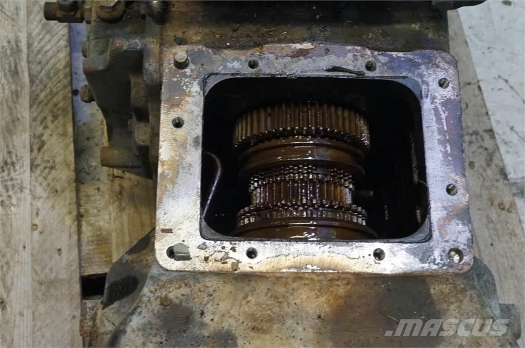 CASE Maxxum 115 Transmission