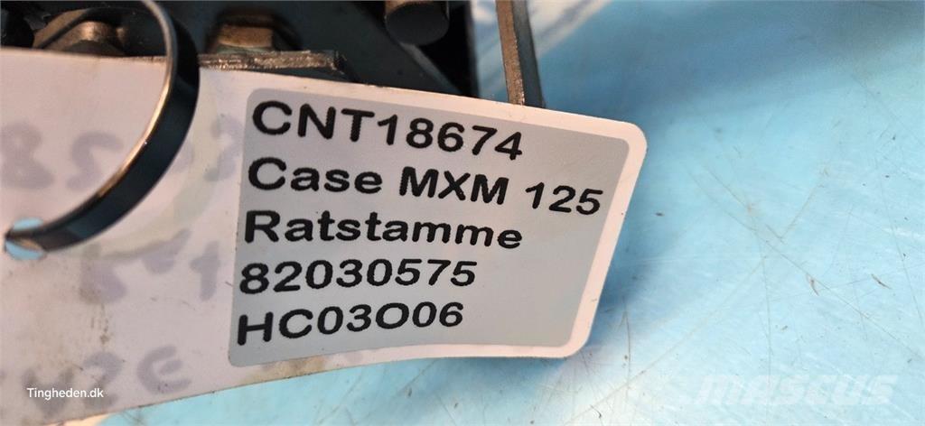 CASE Maxxum 125 Cabines et Intérieur