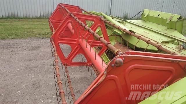CLAAS 12 Faucheuse