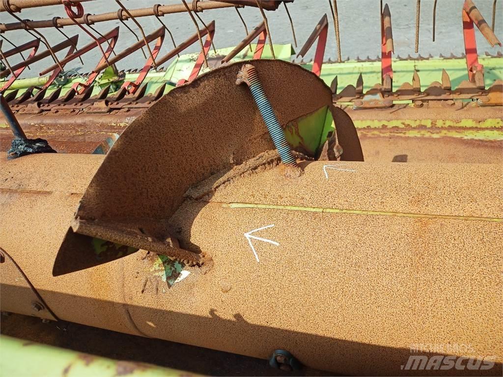 CLAAS 22 Accessoires moissonneuse batteuse