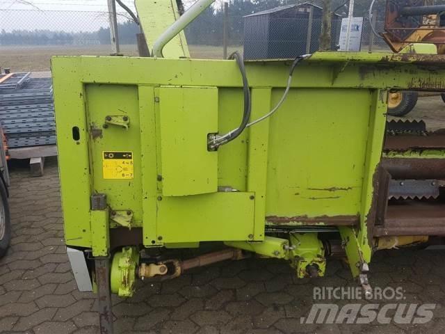 CLAAS 6218 8R Ensileuse automotrice
