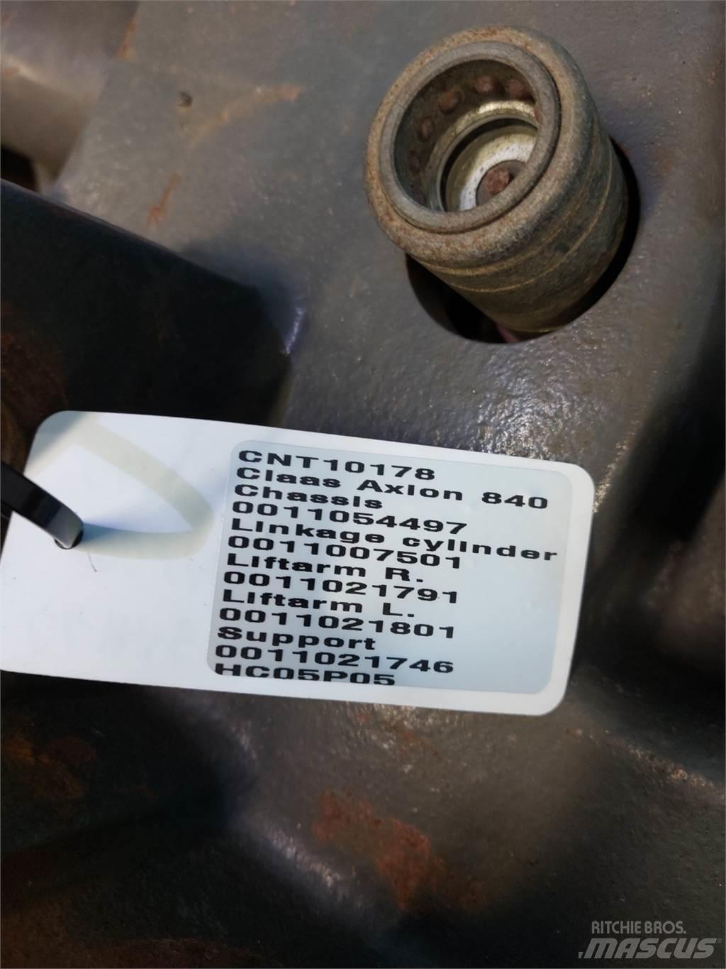 CLAAS Axion 840 Accessoires chargeur frontal