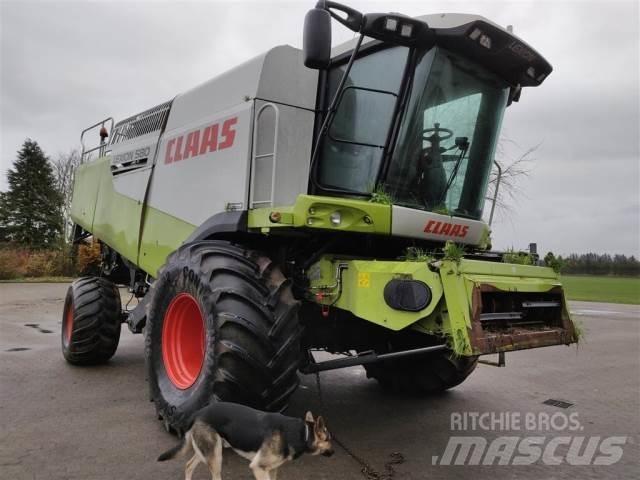 CLAAS Lexion 580 Moissonneuse batteuse