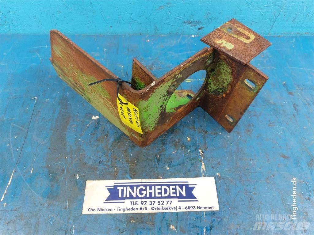 Deutz 1124 Accessoires moissonneuse batteuse