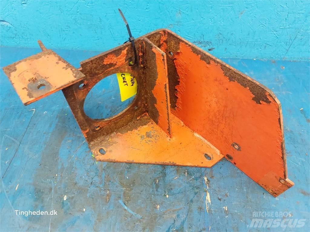 Deutz 1124 Accessoires moissonneuse batteuse