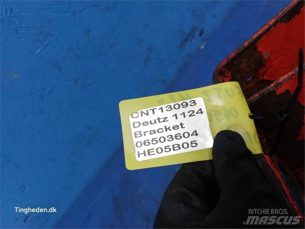 Deutz 1124 Accessoires moissonneuse batteuse