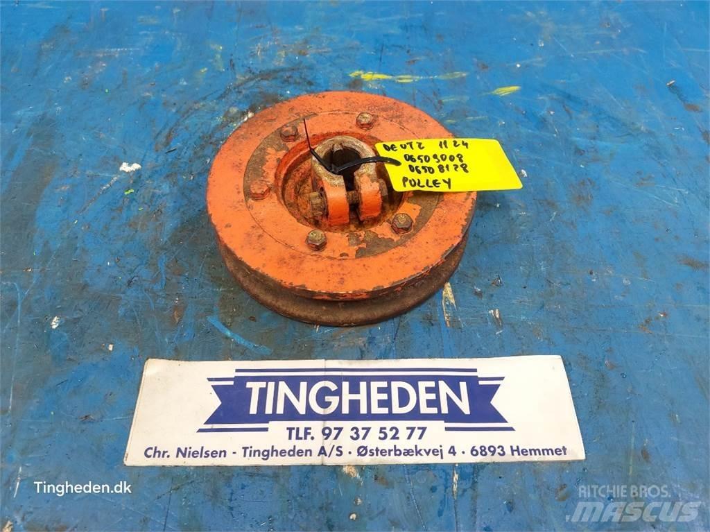 Deutz 1124 Accessoires moissonneuse batteuse