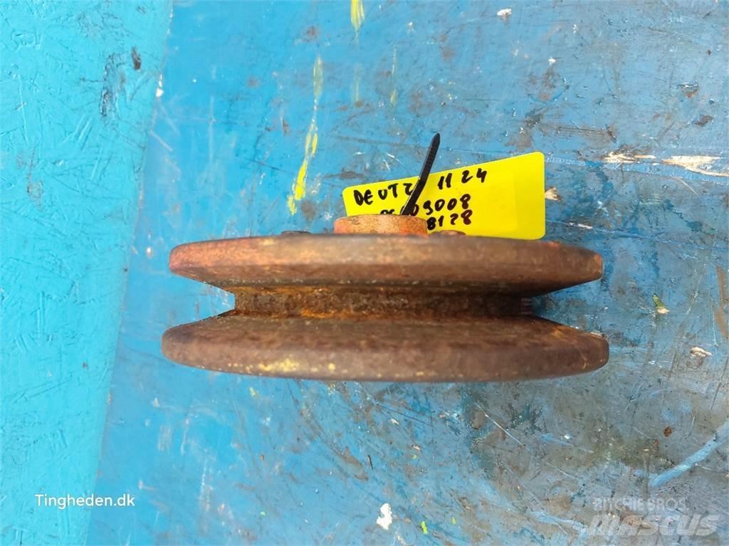 Deutz 1124 Accessoires moissonneuse batteuse