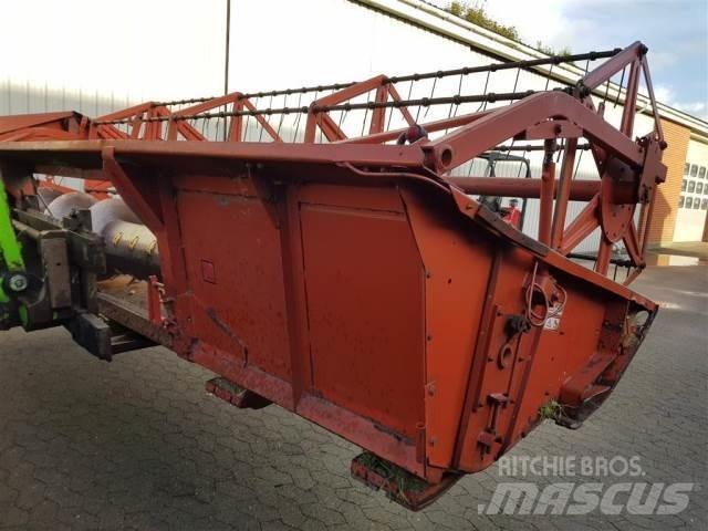 Deutz-Fahr 14 Accessoires moissonneuse batteuse