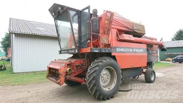 Deutz-Fahr M2680 Moissonneuse batteuse