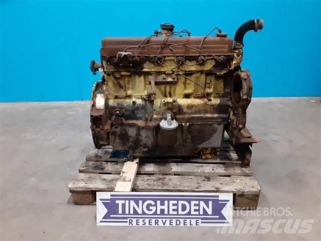 Ford 2713E Moteur