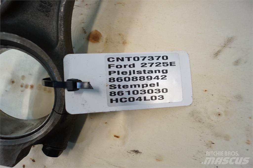 Ford 2725E Moteur