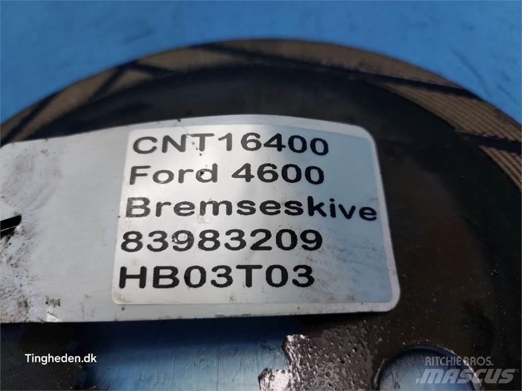 Ford 4600 Autres équipements pour tracteur