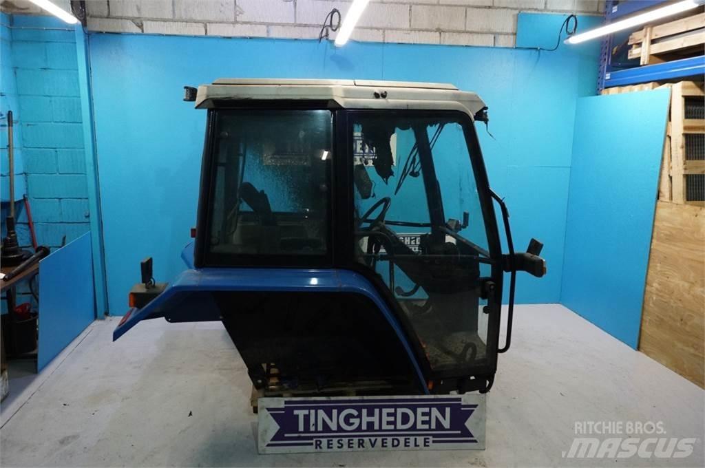 Ford 6640 Cabines et Intérieur