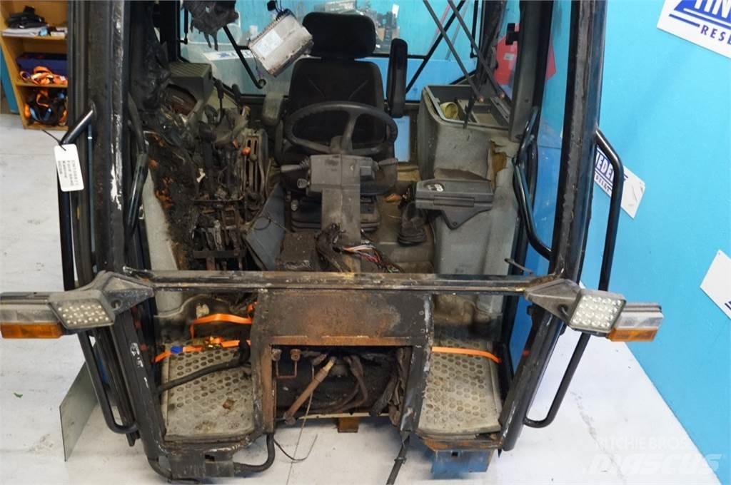 Ford 6640 Cabines et Intérieur