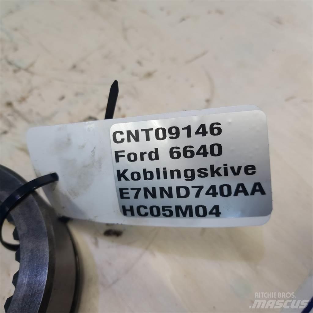 Ford 6640 Moteur