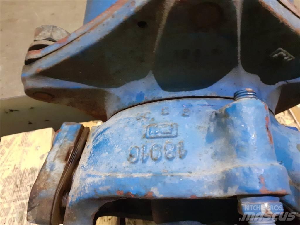 Ford 7740 Autres équipements pour tracteur